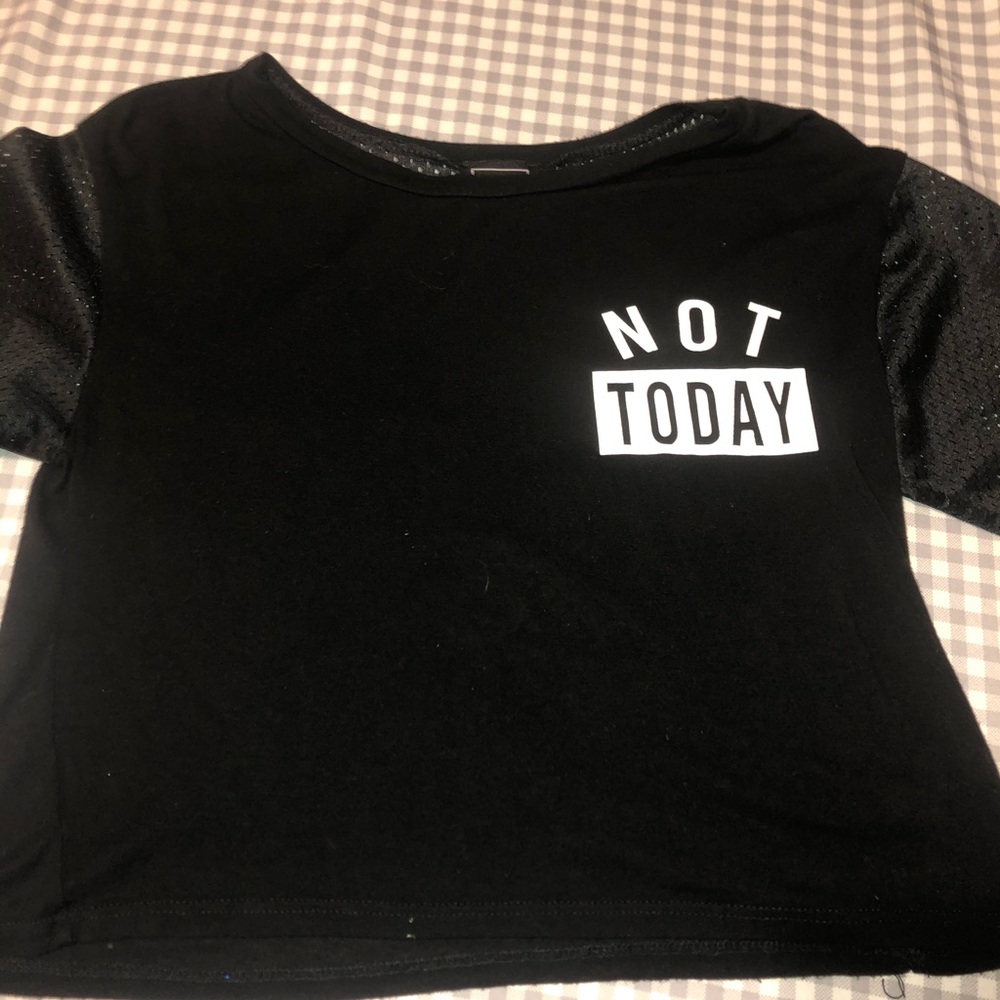 Sheer juniors mesh top XS